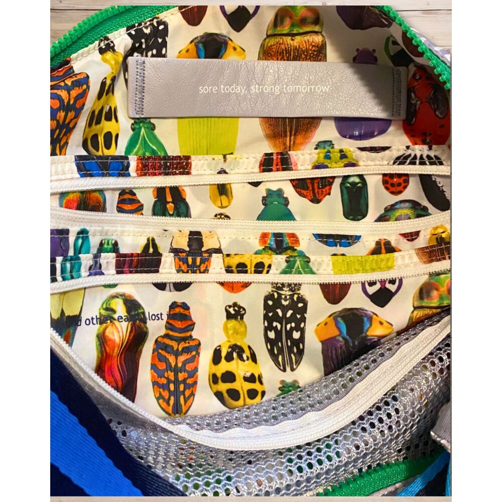 Lululemon 2015 SeaWheeze High Mileage Duffel Gym Bag Rare Beetle Bug Print - Picture 6 of 8